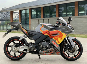 Motocicleta Deportiva Blade1 de 400cc y Dos Cilindros: Potencia Dinámica para el Desplazamiento Diario y Carreras de Ocio - Product Image 5