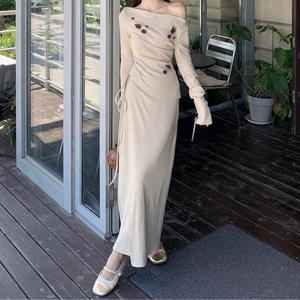 Conjunto de Dos Piezas Vintage para Mujer Shuntong, Top de Punto con Hombros Descubiertos y Pantalones Cortos con Estampado de Leopardo, Anti-Pilling, Poliéster/Algodón, Estilo Elegante - Product Image 3