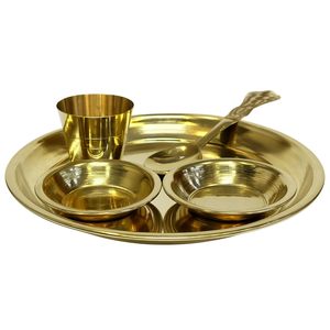 Juego de Thali Tradicional de Latón para Pooja Bhog con Plato, Tazón, Vaso y Cuchara, Juego Decorativo para Rituales de Templo y Festividades - Product Image 5