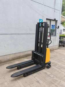 Personalizable 1,6 2 2,5 3 metros altura de elevación 1,5 toneladas Semi eléctrico mano móvil Material <span class=keywords><strong>Manual</strong></span> Motor apilador camión de alcance - Product Image 5