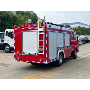 Camion de lutte contre l'incendie à mousse d'eau ISUZUU 3000L 4X2 4X4, directement de l'usine, pour interventions d'urgence municipales et industrielles - Product Image 5