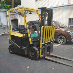 Montacargas Eléctrico Hyster de 1.5 Toneladas, Centro de Carga de 500 mm, Neumáticos Sólidos, Operación con Asiento - Product Image 4