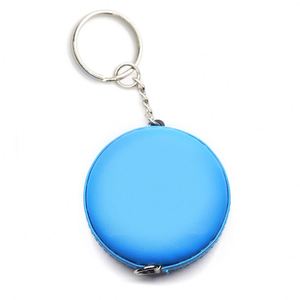 Cinta métrica retráctil de cuero PU azul cielo con forma redonda para medir el cuerpo, mini cinta métrica portátil con llavero - Product Image 2