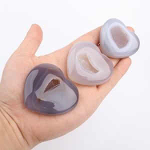 คริสตัลอาเกตทรงหัวใจแบบขายส่งจำนวนมากสำหรับการทำสมาธิและงานฝีมือคริสตัลอื่นๆ - Product Image 5