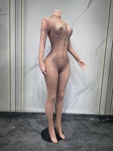 <span class=keywords><strong>Tenue</strong></span> de danse <span class=keywords><strong>sexy</strong></span> pour femmes avec combinaison ornée de strass scintillants pour les spectacles en boîte de nuit, les spectacles sur scène, les fêtes et les vêtements de fitness - Product Image 2