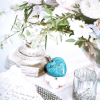 Collier DIY professionnel d'usine, pendentif cœur en turquoise bleue, plaqué or, papillon en unakite