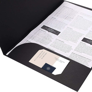 Sổ đựng tài liệu giấy cán màng hai mặt khổ A4, 250g, in logo tùy chỉnh, 2 ngăn, có khe đựng danh thiếp, màu sắc đầy đủ, gấp đôi - Product Image 4