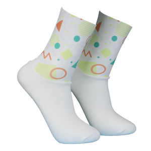 Nuevos <span class=keywords><strong>calcetines</strong></span> de bicicleta de <span class=keywords><strong>carretera</strong></span> al aire libre <span class=keywords><strong>calcetines</strong></span> de <span class=keywords><strong>ciclismo</strong></span> Aero elásticos transpirables <span class=keywords><strong>Calcetines</strong></span> antideslizantes - Product Image 2