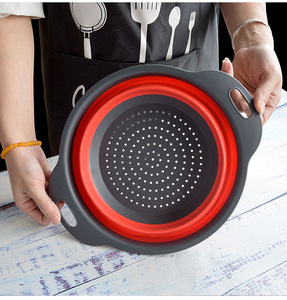 Scolapasta da Cucina in Silicone Pieghevole con Manici per Frutta e Verdura - Product Image 5