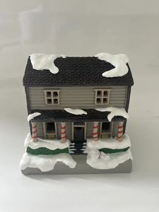 Stock de fábrica, luz LED, casa de pueblo navideño, nuevo diseño, decoración del hogar, patrón, recuerdo pintado - Product Image 3