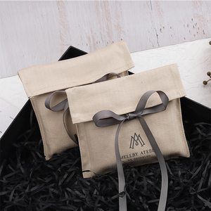 Pochette promotionnelle en coton biologique écologique avec bouton-pression, taille et couleur personnalisables, certifiée GOTS, pour autocollants et cadeaux - Product Image 2