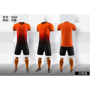 Abbigliamento da Calcio Personalizzabile Senza MOQ, Set di Maglie da Calcio con Nome, Numero e Logo della Squadra Stampati, Tempi di Consegna Rapidi - Product Image 4