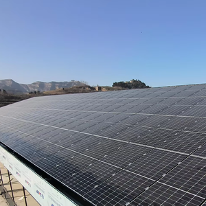 Sistema de Paneles Solares Híbridos Privados, Panel Térmico y Fotovoltaico - Product Image 1