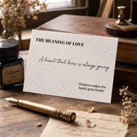 Cartes de vœux personnalisées en ivoire avec motif rose en relief et texte de citation pour mariages et coffrets cadeaux