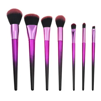 Nieuwe kleur 7pcs fuchsia diamond ombre Cosmetische Make-Up Borstel Set voor Foundation Mengen Blush Concealer Oogschaduw