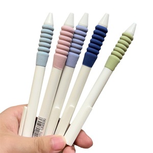 Thiết kế mới mềm mại Những đám mây bọt biển Gel bút viết không mệt mỏi khô mịn mềm Grip 0.5mm Mực đen bút dễ thương màu xanh lá cây Gel bút - Product Image 5