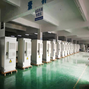 ตู้สื่อสารกลางแจ้ง Yuqiu สถานีฐาน 4G/5G พร้อมระบบสำรองไฟ (UPS) แบตเตอรี่ 100AH12V  ระบบปรับอากาศในตัว - Product Image 4