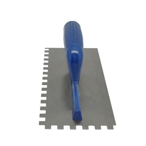 En gros poignée en plastique lame <span class=keywords><strong>crantée</strong></span> <span class=keywords><strong>spatule</strong></span> truelle De Plâtrage - Product Image 2