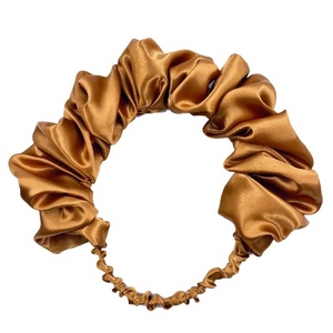 عصابة رأس رياضية رفيعة مرنة غير قابلة للانزلاق للنساء - Product Image 1