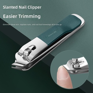Kit de manucure et pédicure portable en acier inoxydable avec coupe-ongles à lame courbée et ouverture large, et étui pour le soin des doigts et des orteils - Product Image 4