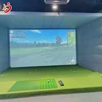 Simulador interactivo de golf para interiores Proyección de pantalla inteligente Deportes y entretenimiento