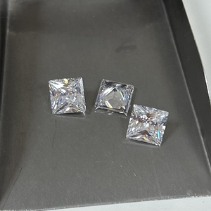 Kim cương nhân tạo mài giác princess, đá zircon <span class=keywords><strong>cubic</strong></span> tổng hợp 5A màu trắng, đá zircon rời có sẵn trong kho - Product Image 2