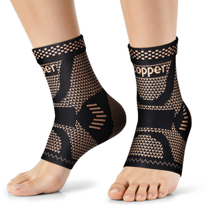 En gros, à prix abordable : Soutien <span class=keywords><strong>de</strong></span> <span class=keywords><strong>cheville</strong></span> sportif, manchon <span class=keywords><strong>de</strong></span> compression <span class=keywords><strong>de</strong></span> <span class=keywords><strong>cheville</strong></span>, chaussettes <span class=keywords><strong>de</strong></span> compression pour fasciite plantaire, <span class=keywords><strong>entorse</strong></span> <span class=keywords><strong>de</strong></span> la <span class=keywords><strong>cheville</strong></span> et soulagement des douleurs tendineuses - Product Image 1
