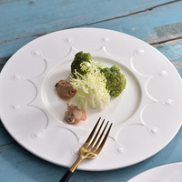 Service de table en porcelaine fine style Couronne Nordique, vaisselle créative en céramique pour hôtel avec assiettes à pâtes et tasses à café occidentales