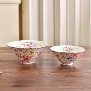 Service de table en céramique à motifs floraux, vaisselle en relief, assiettes rondes, bols à soupe et repose-cuillères pour la salle à manger à domicile - Product Image 4