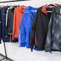 Producto de Fábrica al Por Mayor Fardos de Ropa Usada de Marca de Moda Pacas de 100 kg Ropa de Segunda Mano