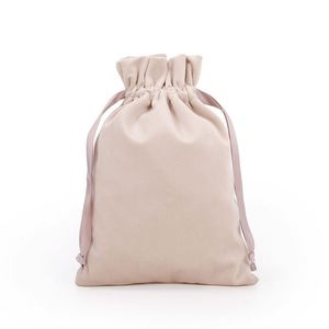Sac d'emballage cosmétique en velours, pochette en flanelle avec cordon de serrage, petit sac cadeau pour parfum - Product Image 1