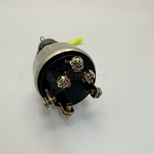 สวิตช์กุญแจสตาร์ท Senwitt รุ่น YN50S00029F1 สำหรับรถขุด Komatsu SK200 3 5 6 สีเงิน - Product Image 5