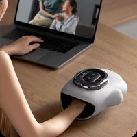Masseur de main électrique portatif à batterie lithium gris avec compression chaude pour le pétrissage des articulations des doigts et des poignets