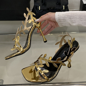 Sandalias de tacón alto y fino con correa trasera para mujer, diseño de hojas, punta cuadrada abierta, estilo stiletto, con correa de PVC, para verano - Product Image 2