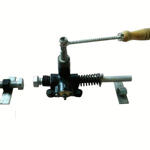 Macchina Manuale per Rompere Noci a Tavolo Singolo e Doppio, per Noci Secche e Umide, con Funzione di Serraggio e Rompimento del Guscio - Product Image 3