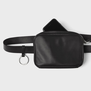 Riñonera de cuero liso negra cuadrada a la moda personalizada para hombre, riñonera, riñonera para hombre - Product Image 6