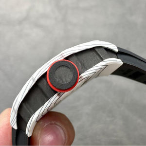 Montre de sport pour homme avec logo personnalisé, largeur du bracelet 22 mm, mouvement mécanique creux, cadran à aiguilles, design haut de gamme, fibre de carbone, fabriqué en Chine - Product Image 2