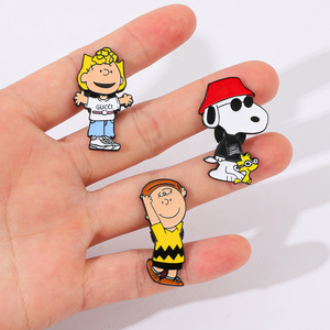 Hot Sale Cartoon Characters Lapel Pins <strong>Snoopy</strong> Anime Enamel Pins Brooch for Bag - Product Image 3