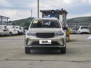 Livan X3 PRO FWD SUV 2024, essence/essence, transmission manuelle, couleur foncée, jantes R16, turbo, sièges en cuir et tissu, caméra arrière métallique gauche, climatisation automatique - Product Image 2