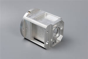 <span class=keywords><strong>Centro</strong></span> de mecanizado CNC de cinco ejes Fresado Aleación de aluminio Cuchillas de turbina Micro mecanizado Alambre EDM Brochado Coche Metal Acero Plástico - Product Image 4