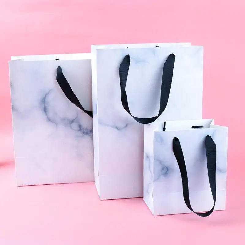 Бумажные сумки-тоут, подарочные пакеты, изготовленные на заказ картонные шнурок, художественная бумага, подарочная упаковка, офсетная печать, оптовая продажа, белый