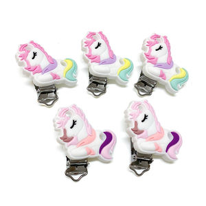 Venta al por Mayor de Clips para Chupetes de Bebé con Forma de Animales, Hechos a Medida, 100% Naturales, de Grado Alimenticio, No Tóxicos, de Silicona, en 10 Colores - Product Image 6