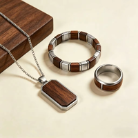 Minimalistische Holz-Einlage Edelstahl-Schmucksets Herren Mode Halskette Armband Ring Set Geschenk Glaubensschmuck ISO Hersteller