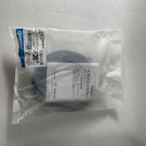 สายเคเบิลโฟโตอิเล็กทริคเซนเซอร์ Omron รุ่น E2E-X5B1D18 ของแท้ใหม่ 100% - Product Image 1