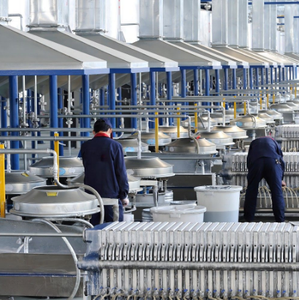 Alumine calcinée Oxyde d'aluminium industriel Difficile à dissoudre dans les solutions acides et alcalines pour les produits céramiques - Product Image 4