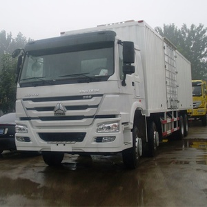 HOWO 8x4 Contenitore Chiuso Cargo Box Camion per la <span class=keywords><strong>Vendita</strong></span> - Product Image 2