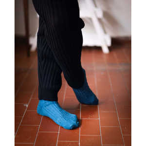 Maglione Nero a Costine per Donna Heyfoo, Comodo Abbigliamento da Notte - Product Image 2