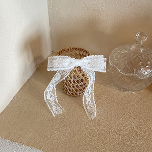 Pinza para el cabello con lazo de encaje blanco, dulce y femenina, accesorio para el cabello con cinta larga de hadas, pinza para el cabello de encaje etéreo, súper bonita! - Product Image 4