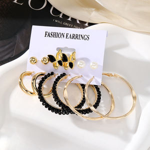 Showfay, encantadoras perlas brillantes en forma de C, juego de tarjetas circulares grandes de <span class=keywords><strong>6</strong></span> pendientes de perlas de corazón de mariposa dorada, joyería de moda - Product Image 6