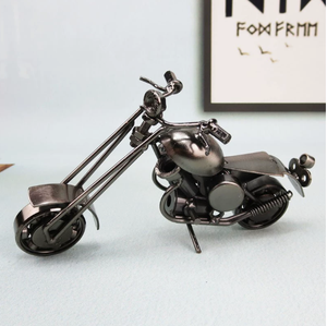 Placa decorativa creativa de modelo de motocicleta de metal con técnica de fundición Diseño 3D de color personalizable para arte y coleccionables - Product Image 6